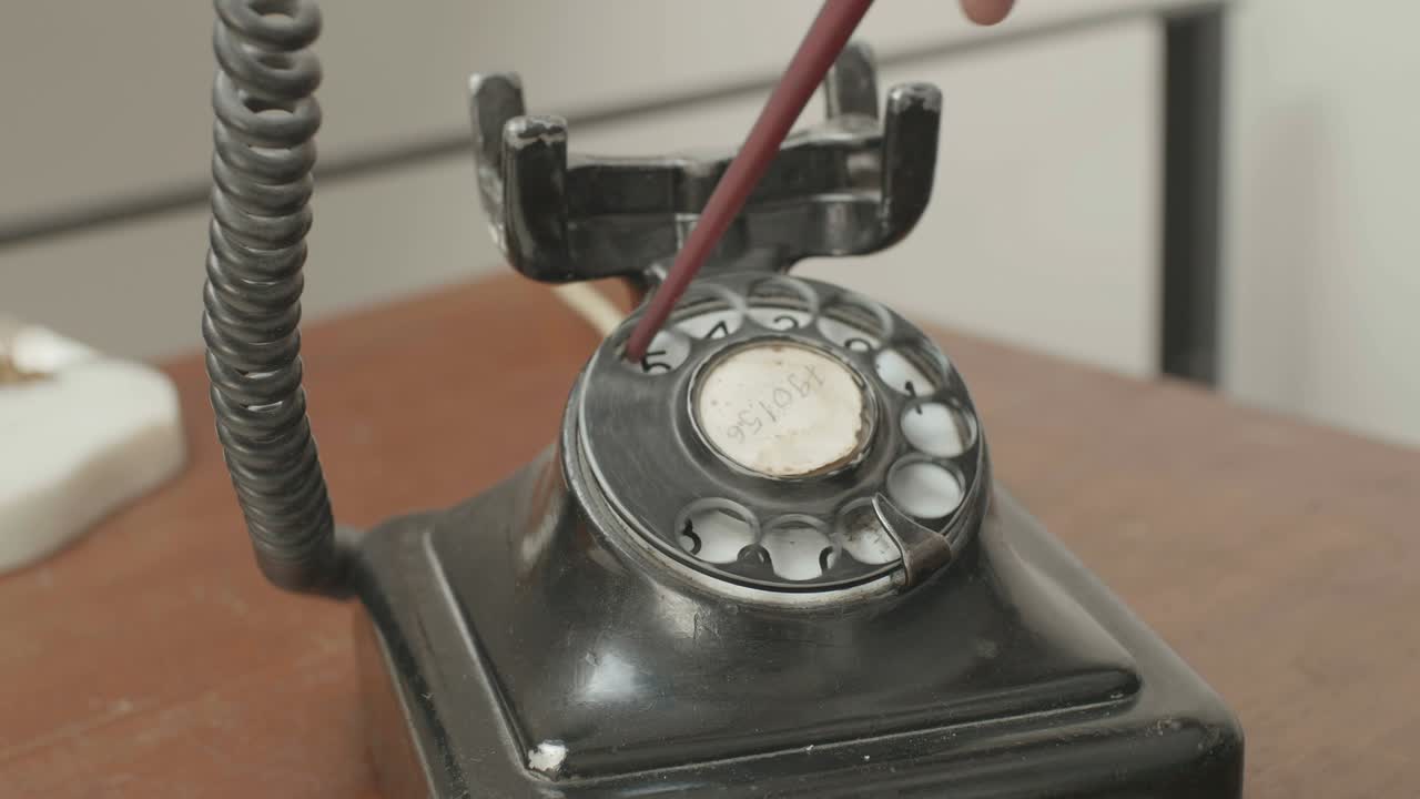 Dialing Number on Vintage Phone