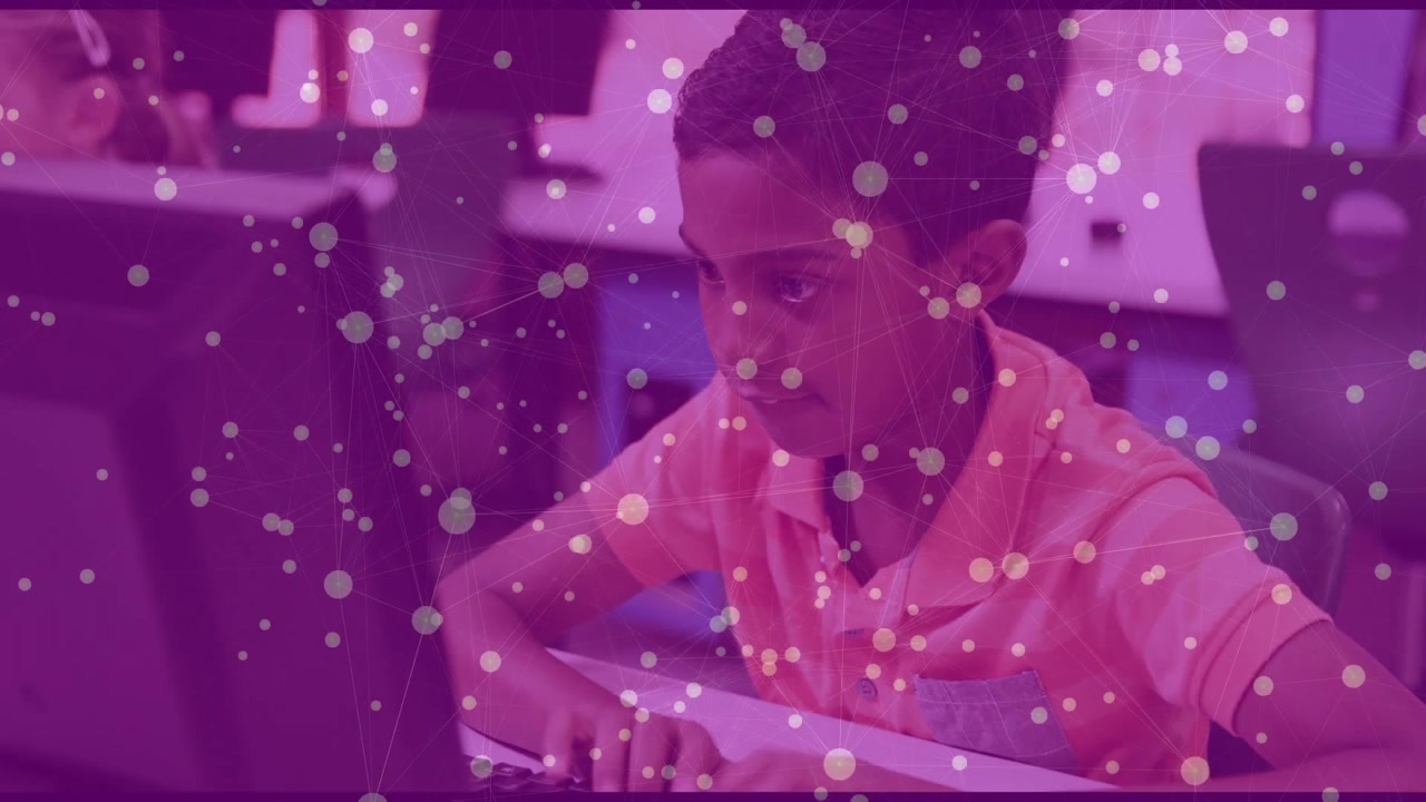 Animation of connections and data processing over school children