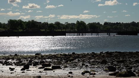 Slow-pan-shot-of--Stamford,-Connecticut