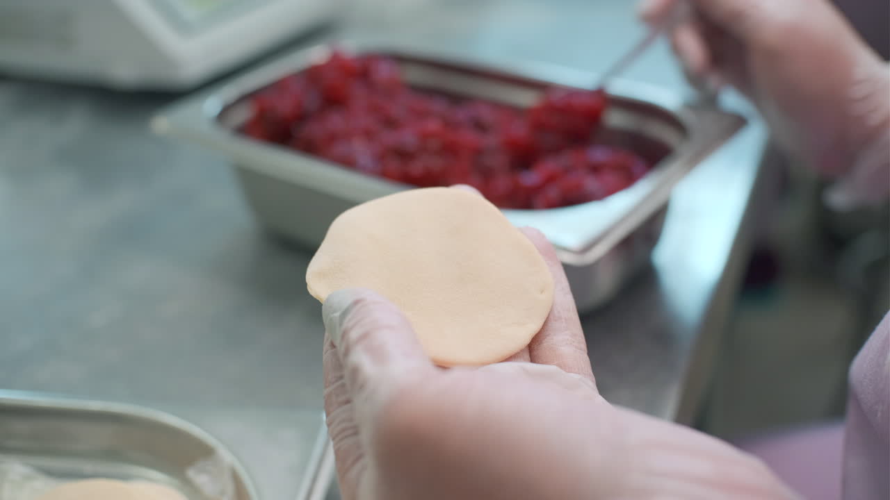 Making filled dumplings