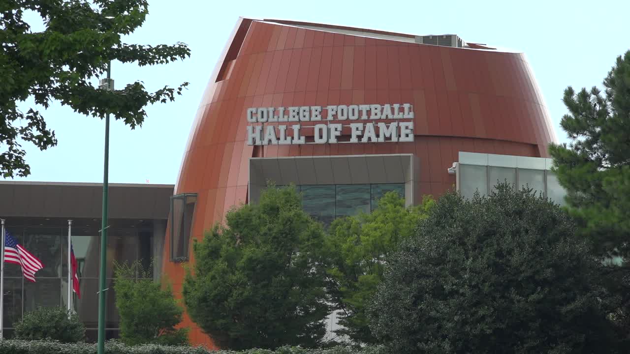 애틀랜타 조지아에서 대학 축구 명예의 전당의 설정 샷