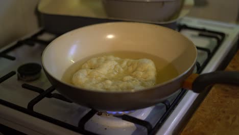 Langos-Fritos-En-Sartén