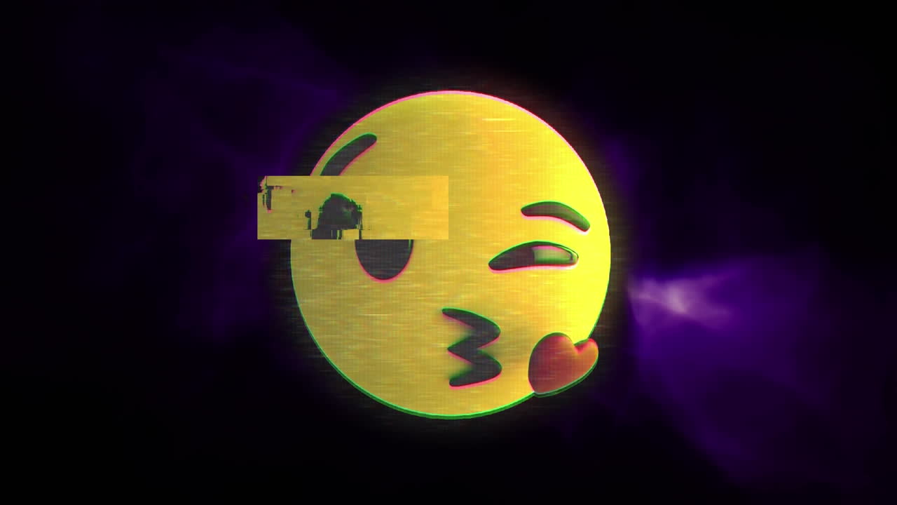 animación de la técnica de glitch en el emoji de beso sobre el patrón abstracto púrpura en fondo negro.
