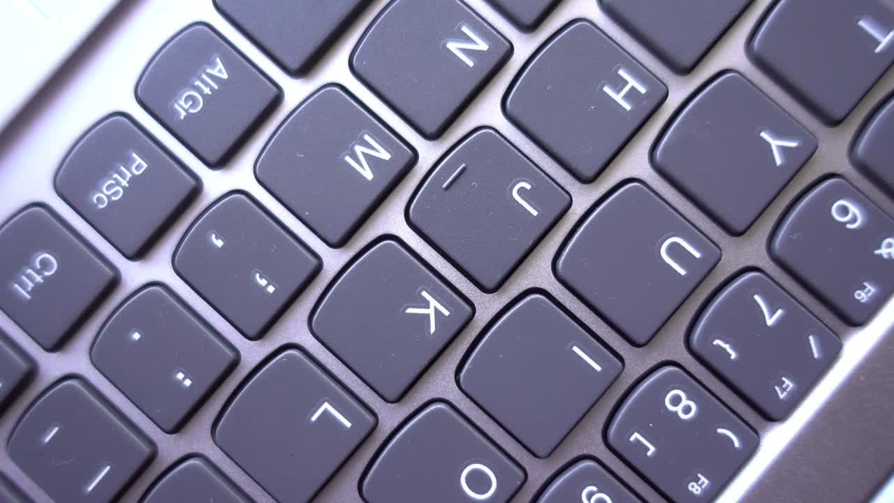 배경이 회전할 때 컴퓨터 키