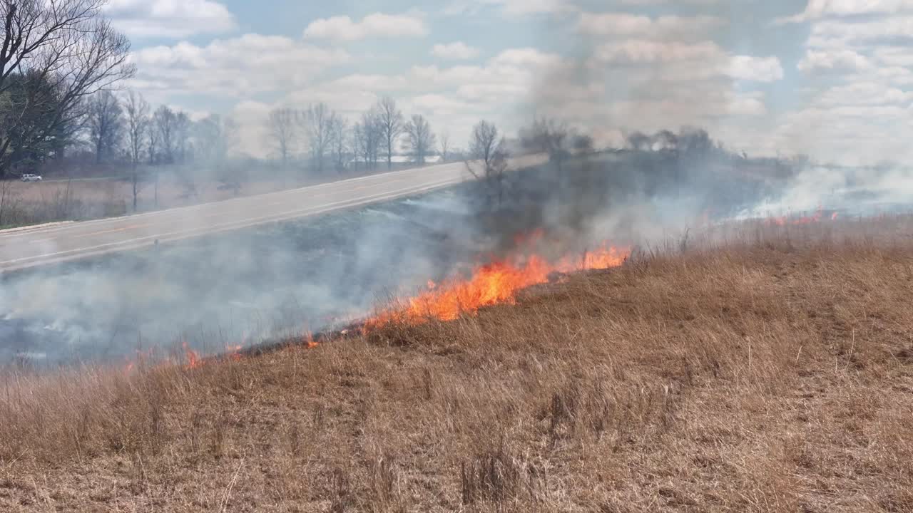 Wildfire spreads uncontrollably. B-roll representative of Carolina fires.