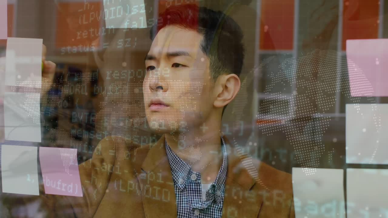 사무실에서 일하는 아시아 사업가에 대한 금융 데이터 처리 애니메이션