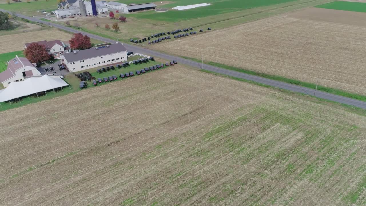 свадьба на ферме амишей, снятая с помощью дрона