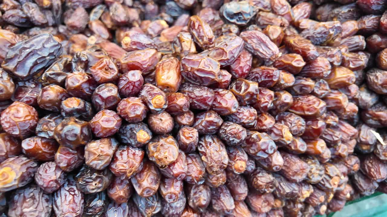 Dried Dates