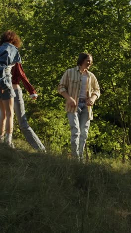 friends enjoying a sunny day in the park