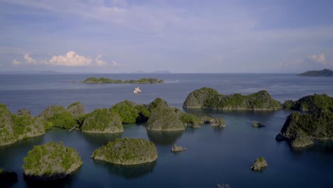 scenic lagoon in the tropics