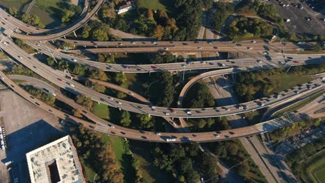 Vista-De-Pájaro-Del-Tráfico-En-La-I-45-En-El-área-Del-Centro-De-Houston