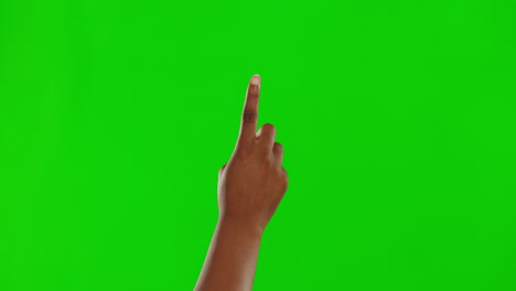 mano, pantalla verde y interfaz con una persona