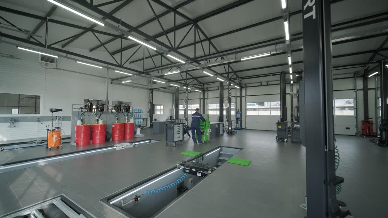 현대 자동차 수리 가게 인테리어