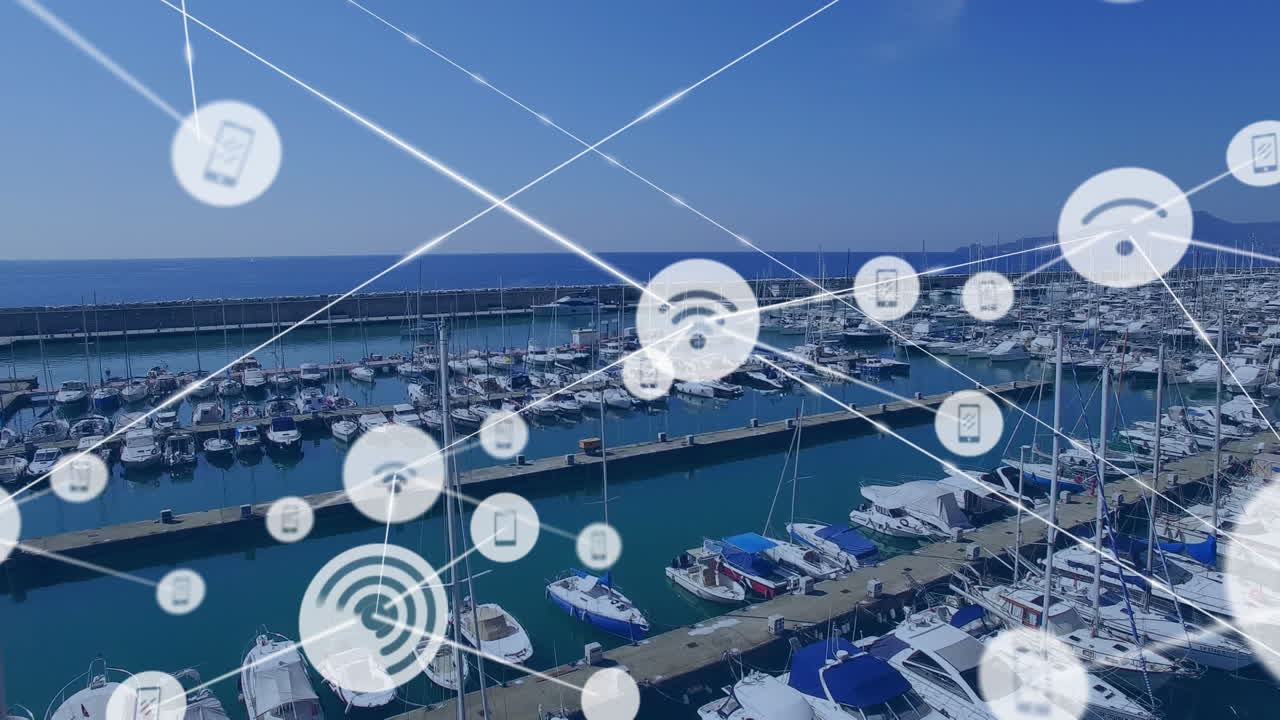 animación de la red de conexiones con iconos sobre el puerto en el fondo