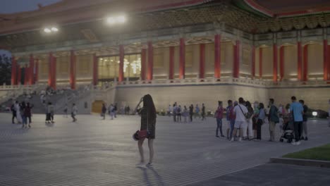 women entering liberty square taipei