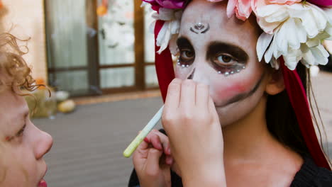 niños en Halloween