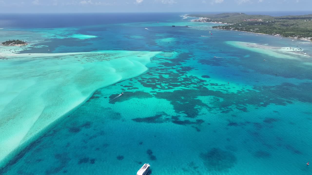 el horizonte del caribe en san andrés en la isla caribeña de colombia