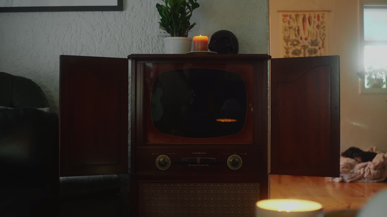 Vintage TV Template - Halloween Spooky with small dog and candles