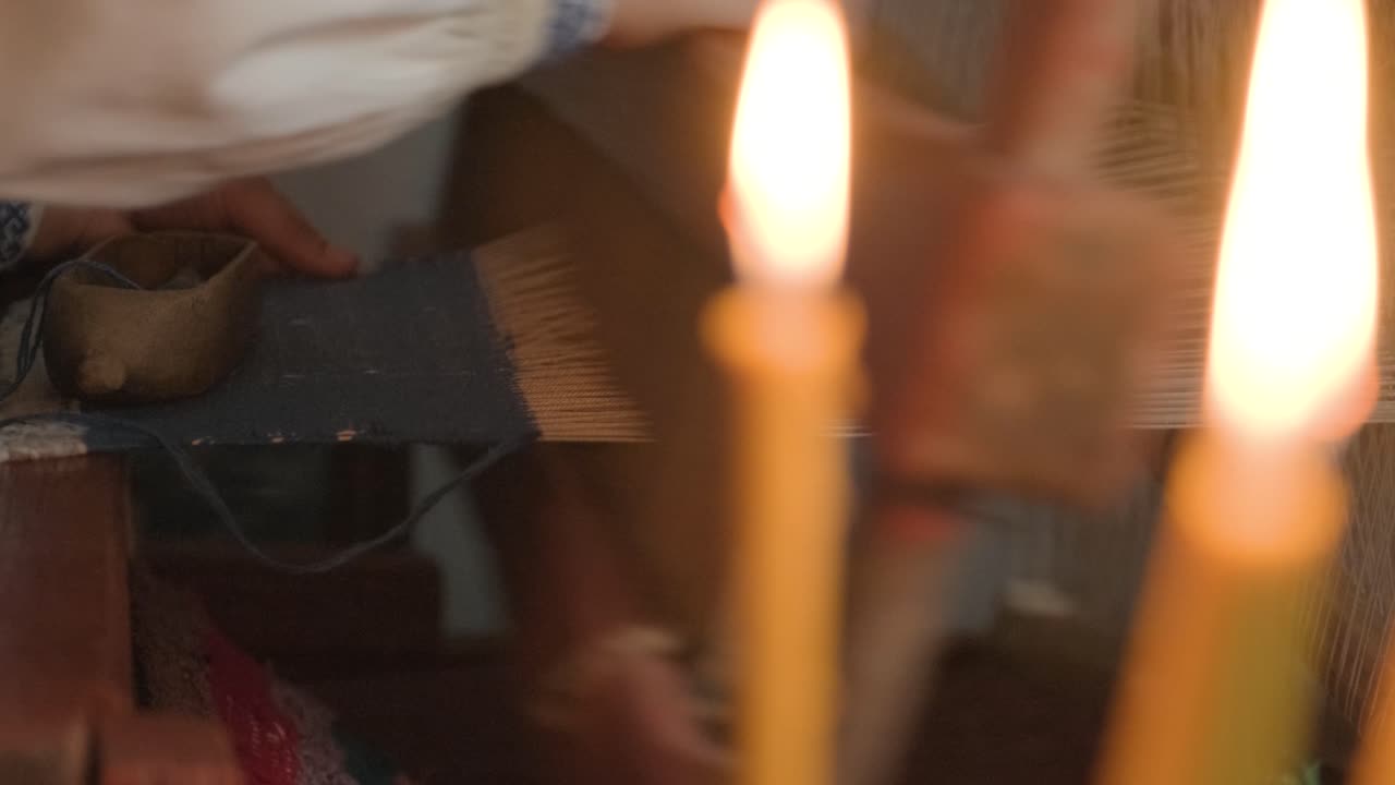 는 사람 은 민족적 인  에서 천 을 만든다