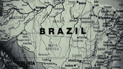 a detailed close-up, black and white map of brazil with its states and major cities