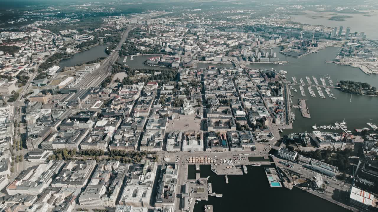 헬싱키 위에서, 높은 고도 항공기, 드론, 핀란드