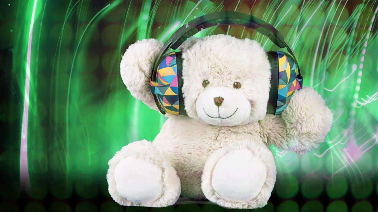 oso de peluche con auriculares