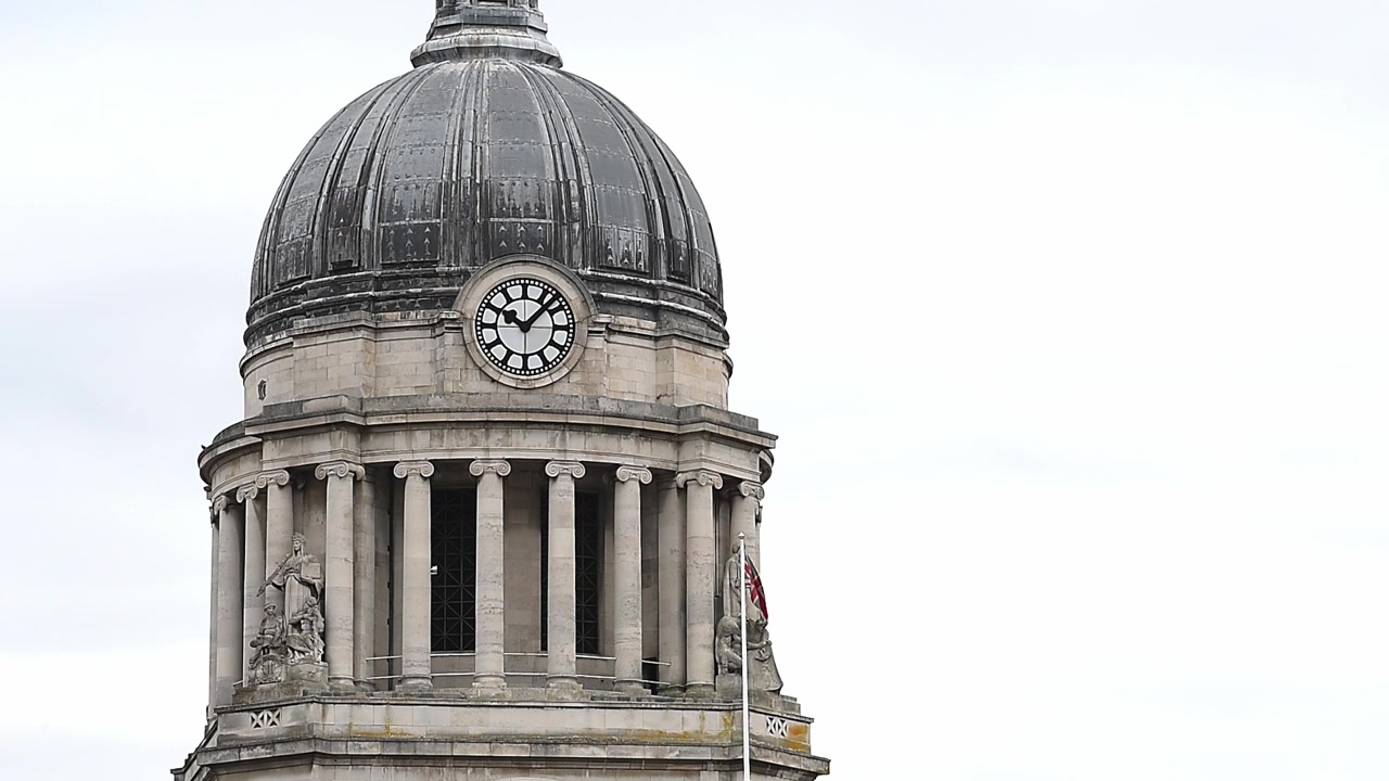 Primo piano della Cupola e dell'Orologio della Nottingham Council House. Il Consiglio Comunale di Nottingham si trova in Old Market Square, nel cuore del centro di Nottingham, Nottinghamshire.