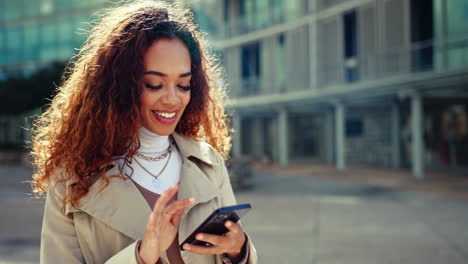 City,-walking-and-woman-with-a-cellphone