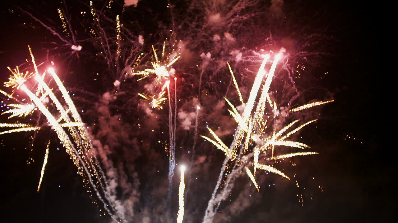 espectáculo de fuegos artificiales de año nuevo 7
