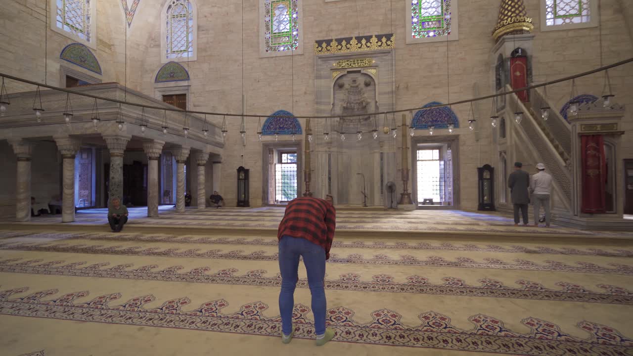 역사적인 모스크입니다.