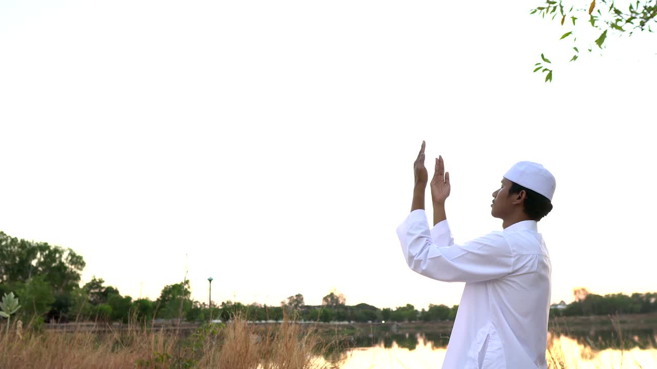 실루 젊은 아시아 무슬림 코로나19