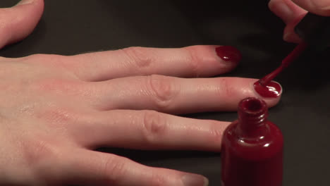 Stock-Footage-of-a-woman-Painting-her-Nails