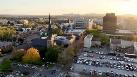 Luftorbit-Kirche-In-Huntsville,-Alabama