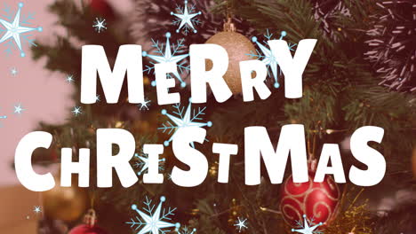 animación de estrellas y texto de feliz navidad sobre el árbol de navidad en el fondo