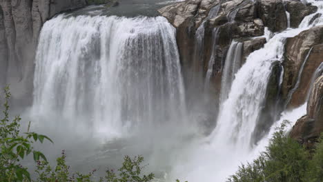 Majestuosas-Cascadas-Convergen-A-Orillas-De-Ríos-|-Cataratas-Shoshone-En-Idaho-|-4k-|-Disparo-De-Trípode