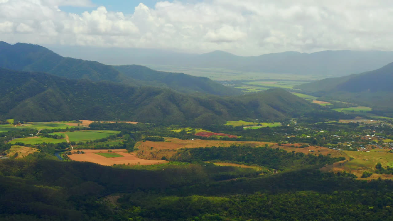 Stunning Panoramic View Of Fields And Mountains In Atherton Tablelands, Queensland, Australia