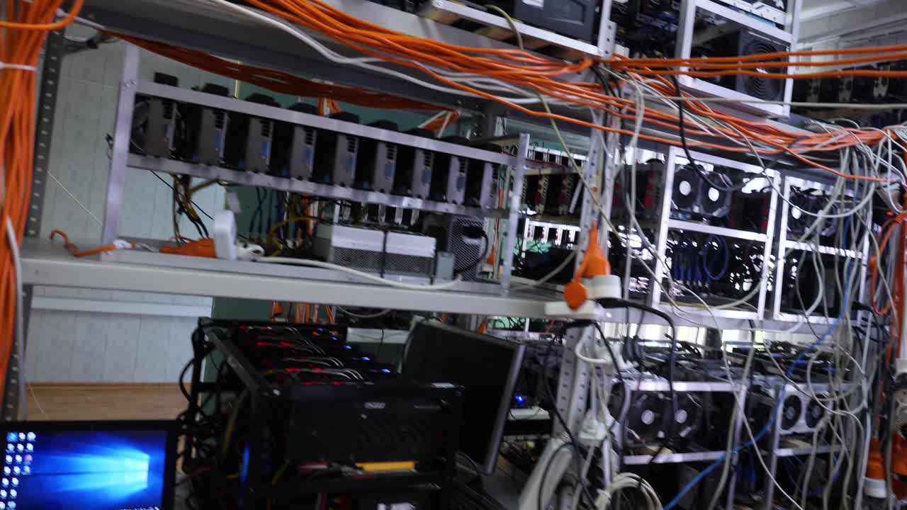 instalación de minería de criptografía