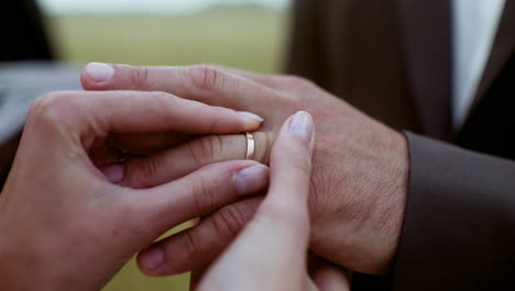 Couple-getting-married