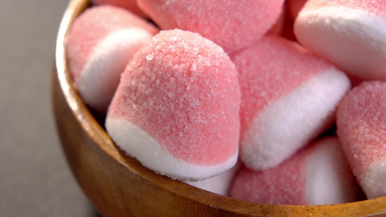 핑크 화이트 설탕 마멀레이드 캔디 (러스틱 목조 그) 은 젤리 캔디