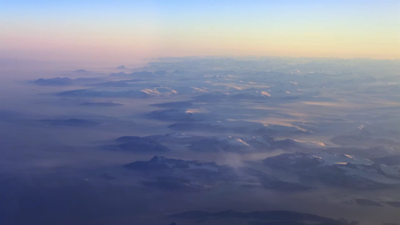 極地の氷冠、フィヨルド、北極、旅客機の窓側の席、グリーンランド、デンマーク、カナダ、アイスランド、ヨーロッパ、空撮、秋の朝、日の入り、日の出、ドリームライナー、ボーイング787、航空機、大圏航法