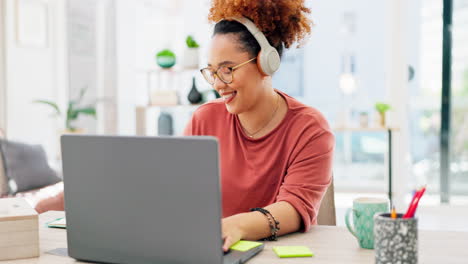 Planning,-laptop-and-woman-doing-remote-work