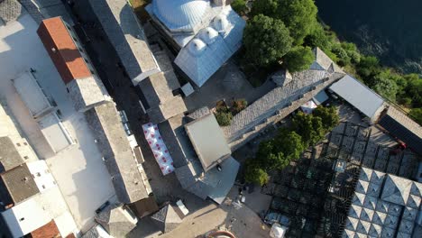 Mezquita-En-Mostar-Vista-Aérea