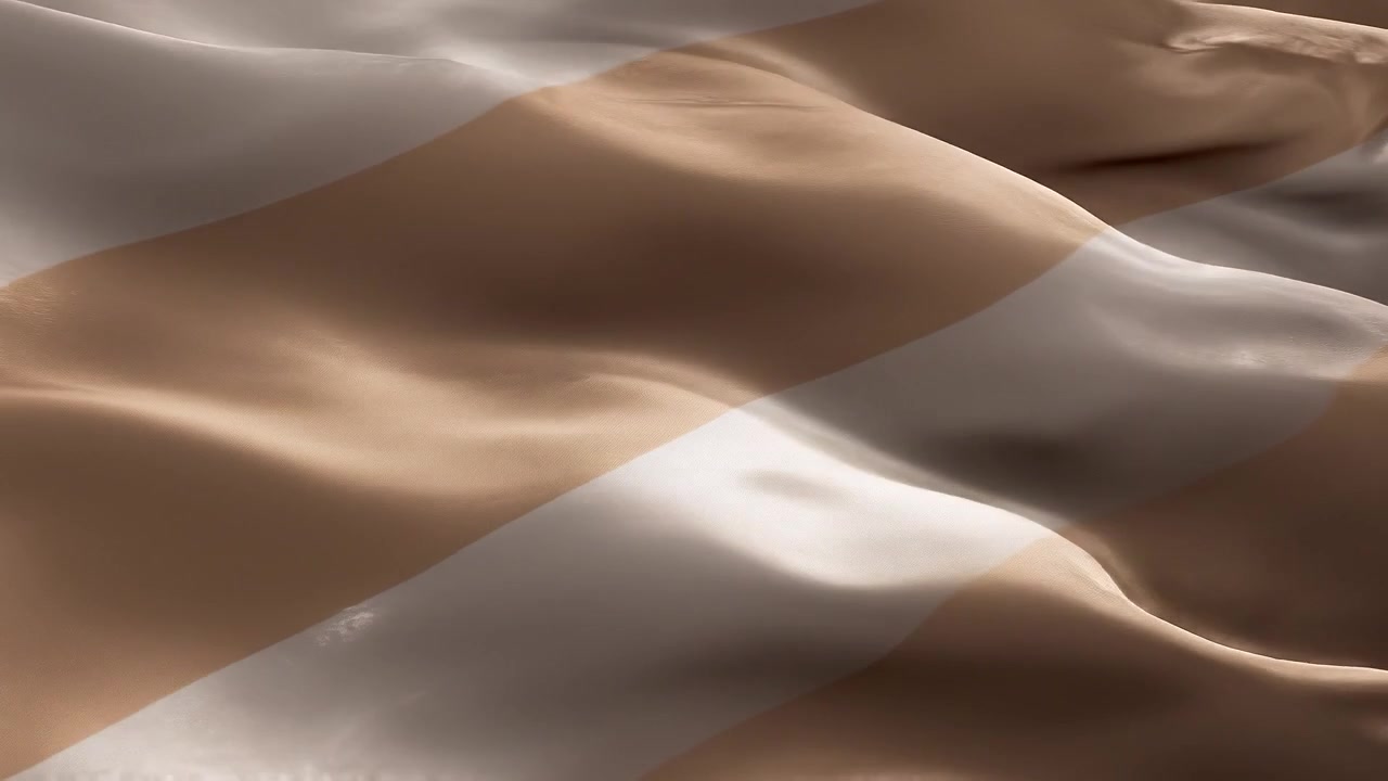 Texture di sfondo in tessuto di seta a strisce marroni e bianche che ondeggia