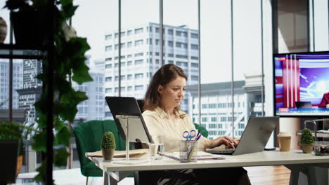 confident female leader driven by empowerment and ambition