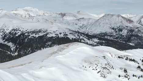 Luftaufnahmen-Von-Berggipfeln-Vom-Loveland-Pass,-Colorado