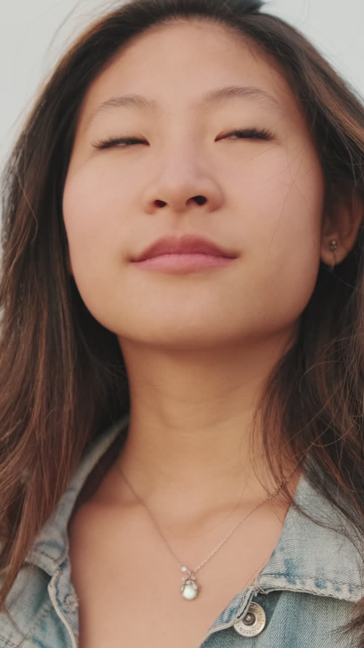 Potret wanita muda