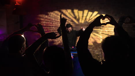 man djing at the disco