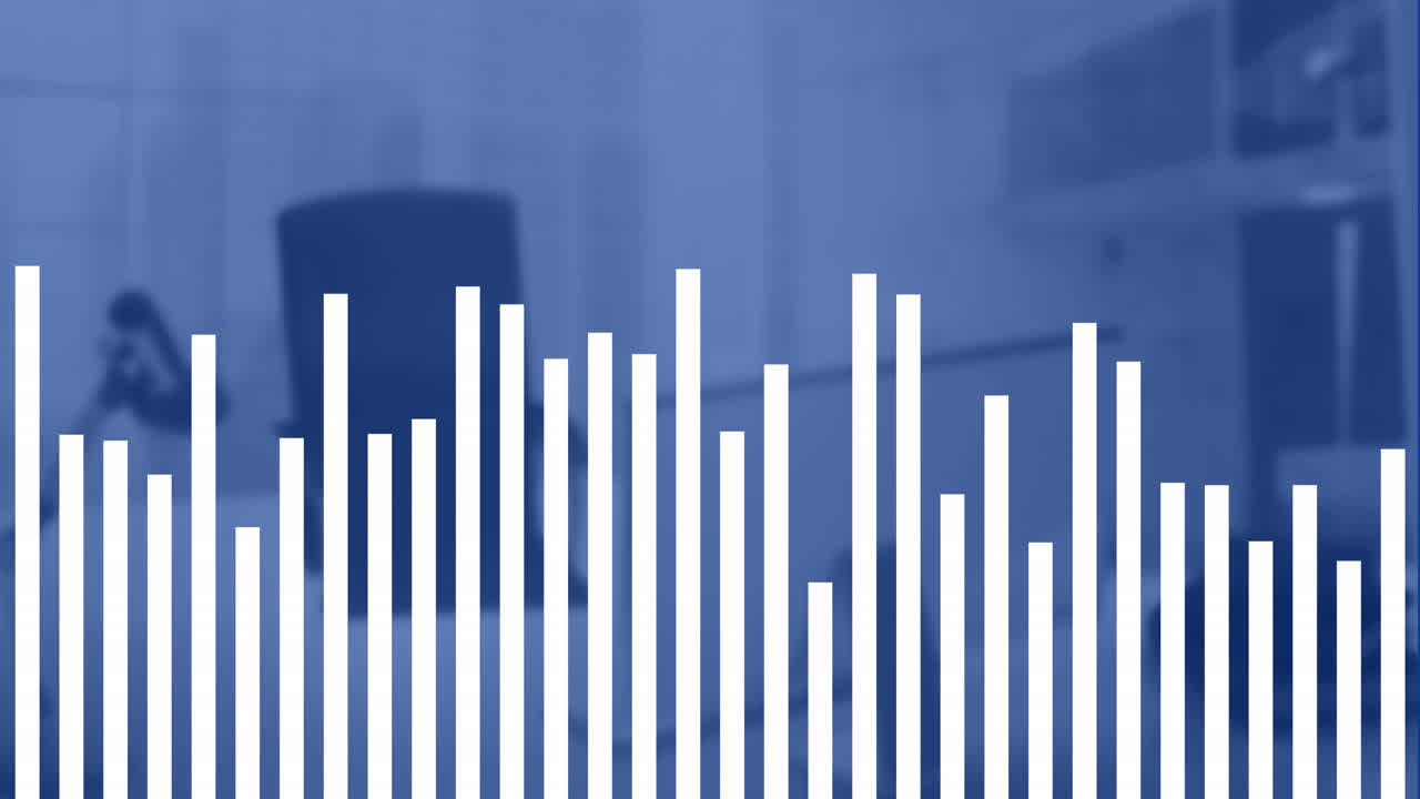 animazione di grafici a barre su sedia e computer non occupati sulla scrivania in ufficio