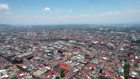 Toma-Aérea-Del-Centro-De-La-Ciudad-De-México-Durante-El-Mediodía