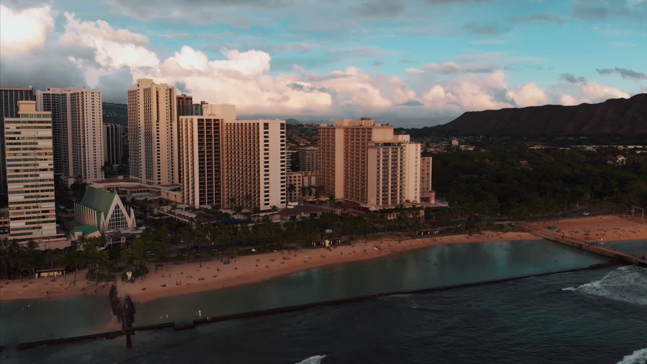 Riprese aeree con drone di Honolulu, Hawaii